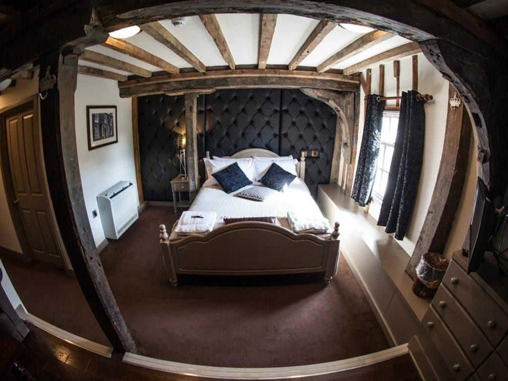 The Riverside Inn Chelmsford Room photo