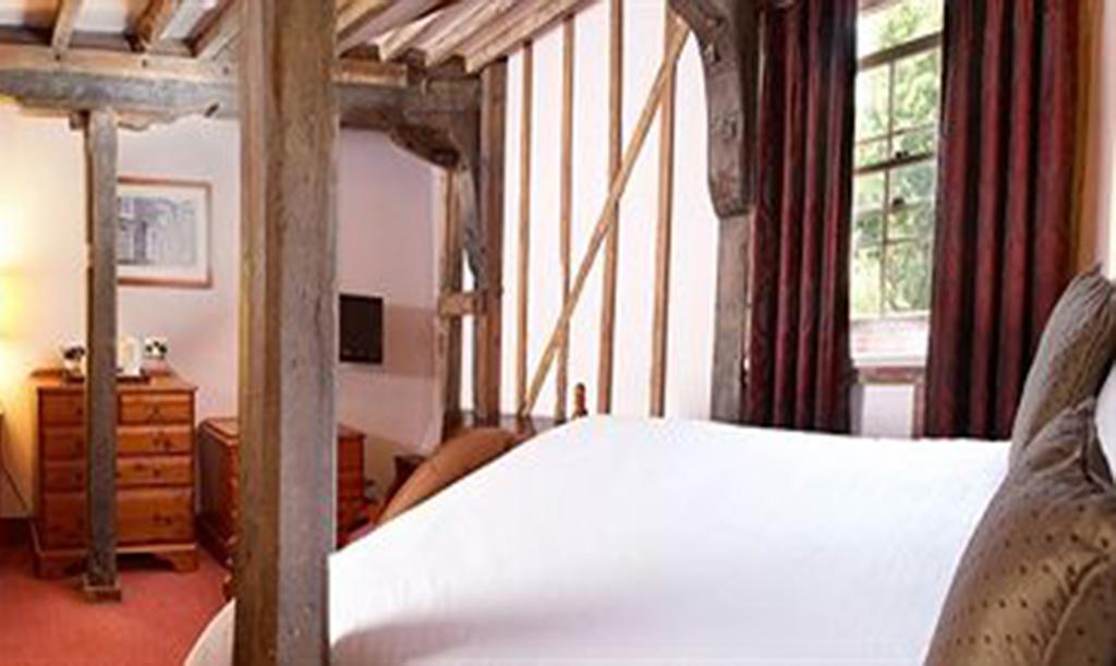 The Riverside Inn Chelmsford Room photo